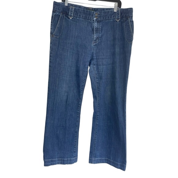 VTG Eddie Bauer Wide Leg Jeans Women’s Size 14 R Blue Denim Medium Wash - Picture 1 of 11